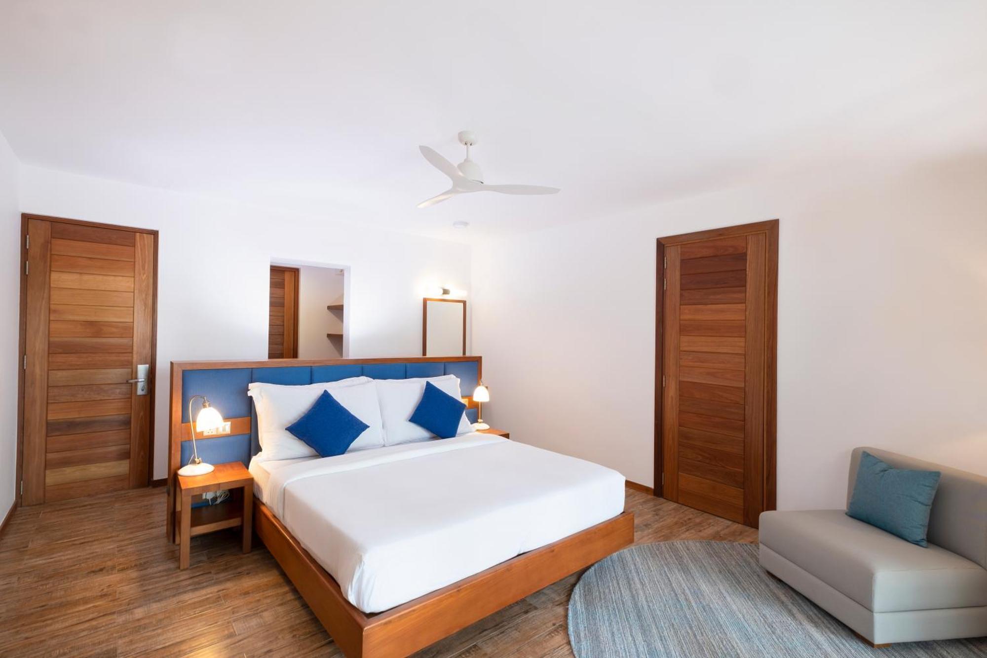 Ifuru Island Maldives Hotel Ugoofaaru Exterior photo